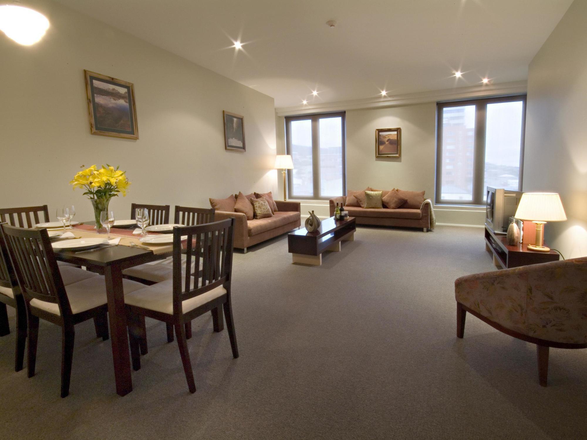Mantra One Sandy Bay Road Хобарт Экстерьер фото
