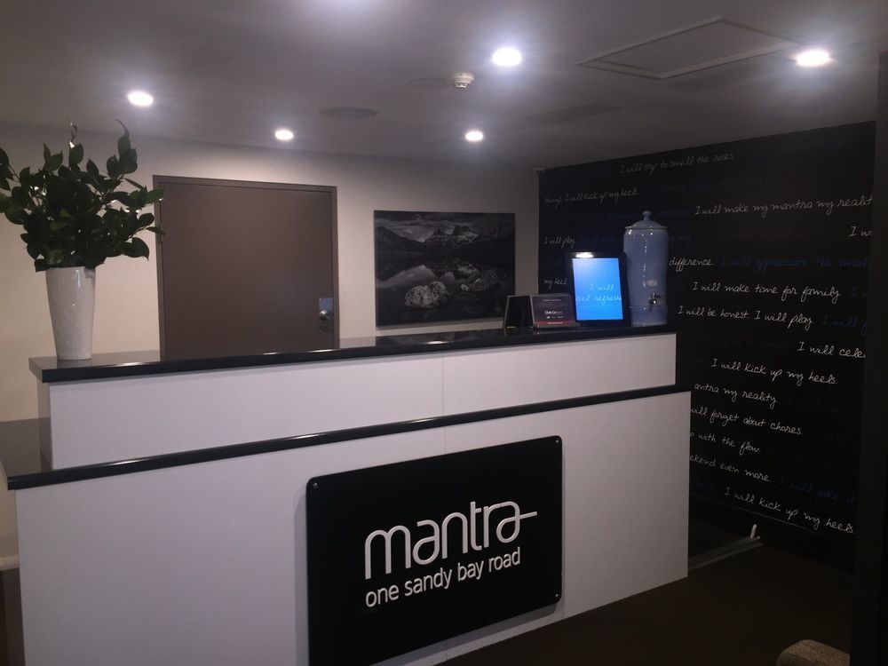 Mantra One Sandy Bay Road Хобарт Экстерьер фото