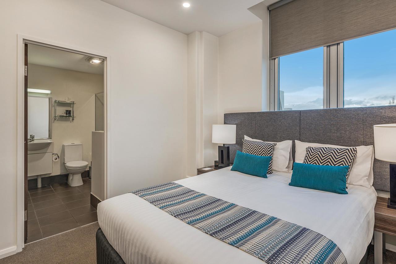 Mantra One Sandy Bay Road Хобарт Экстерьер фото