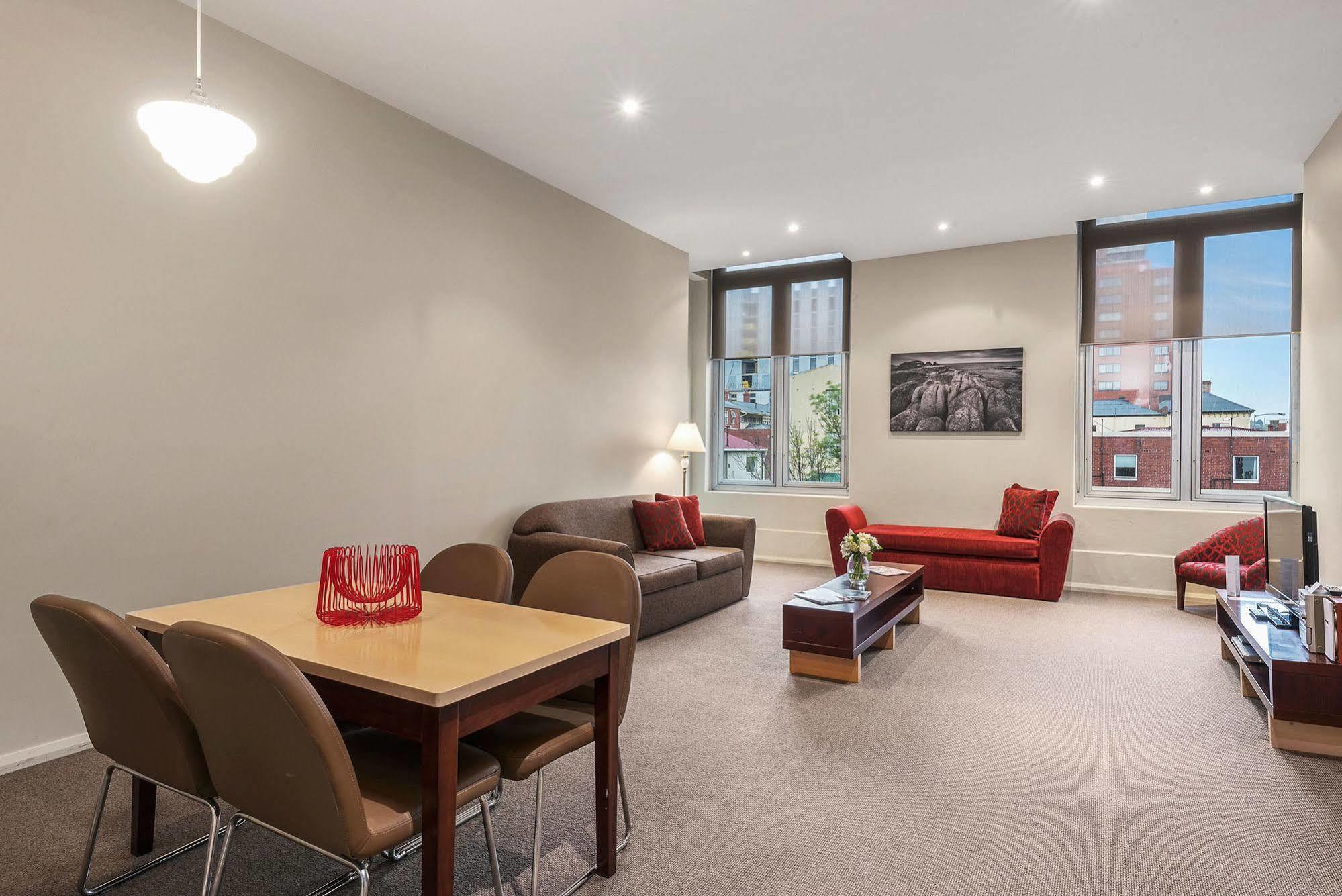 Mantra One Sandy Bay Road Хобарт Экстерьер фото